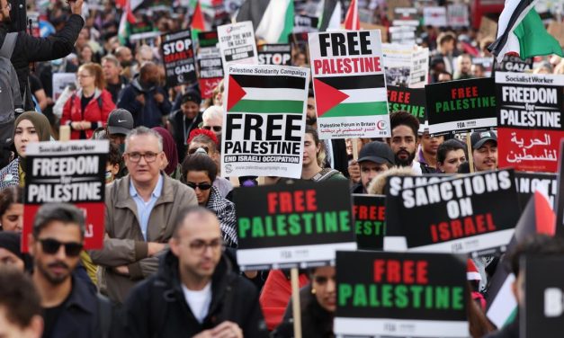 ¡Desde el río hasta el mar, Palestina será libre!