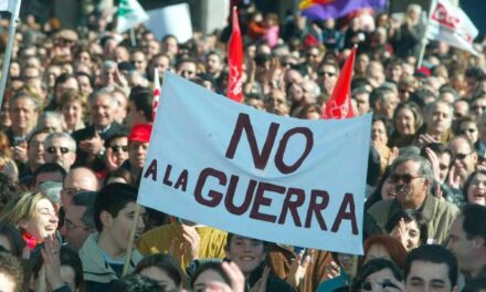 ¡Salgamos de la OTAN, poniendo rumbo al socialismo!
