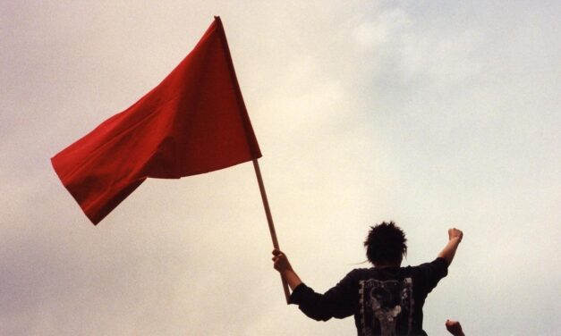 Frente al ejército del fascismo y de la guerra imperialista
