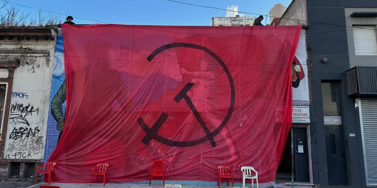 El camino es ancho y profundo, y vamos hacia él, la revolución socialista