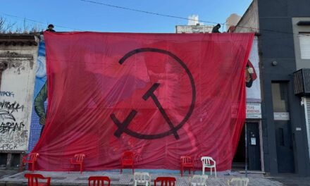 El camino es ancho y profundo, y vamos hacia él, la revolución socialista